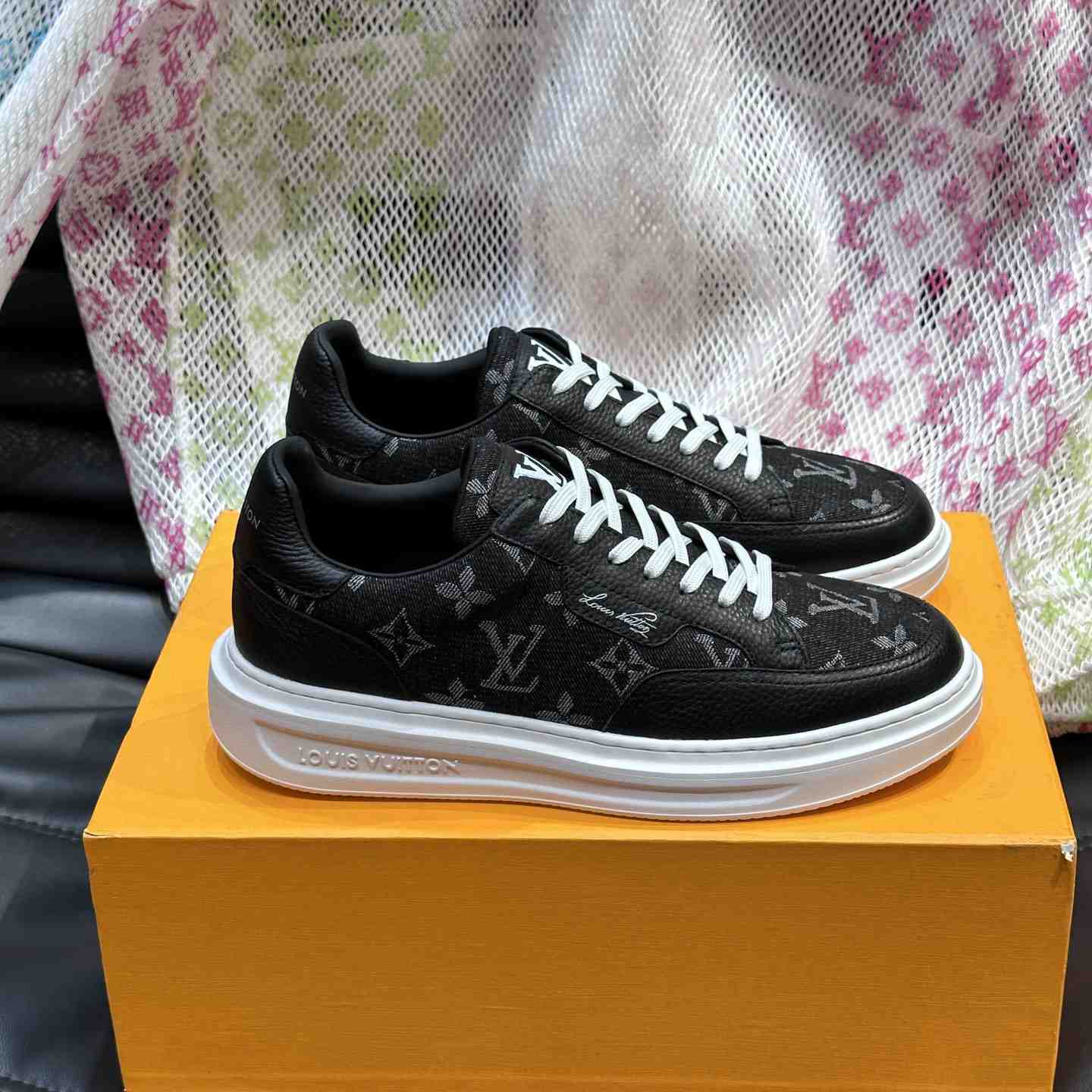 Louis Vuitton Beverly Hills Sneaker   - everydesigner