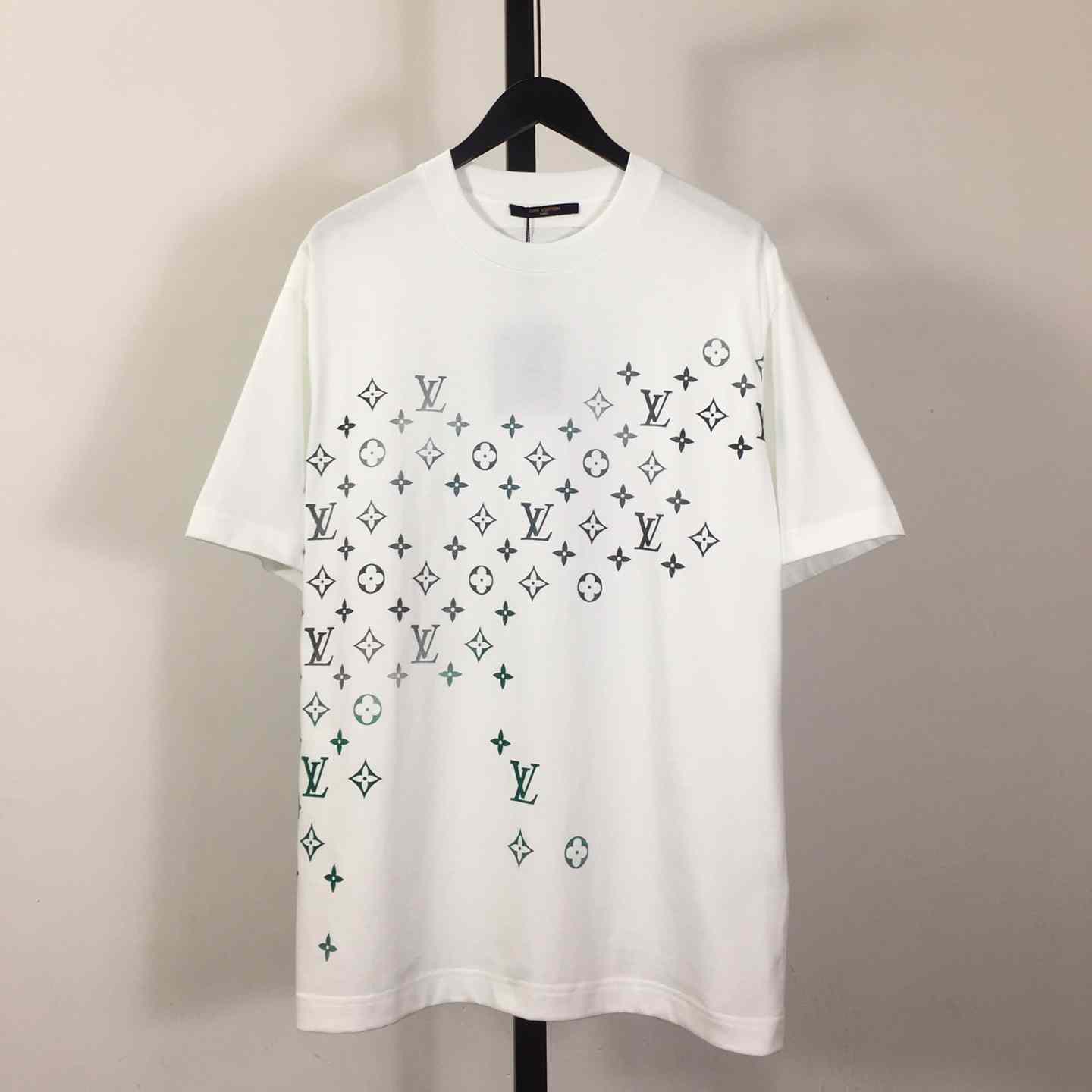 Louis Vuitton Monogram T-shirt In White - everydesigner