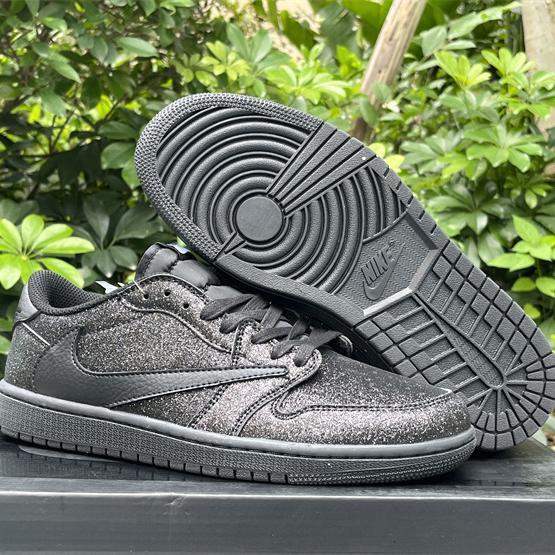 Travis Scott x Air Jordan 1 Low Sneaker      DM7866-282  - everydesigner