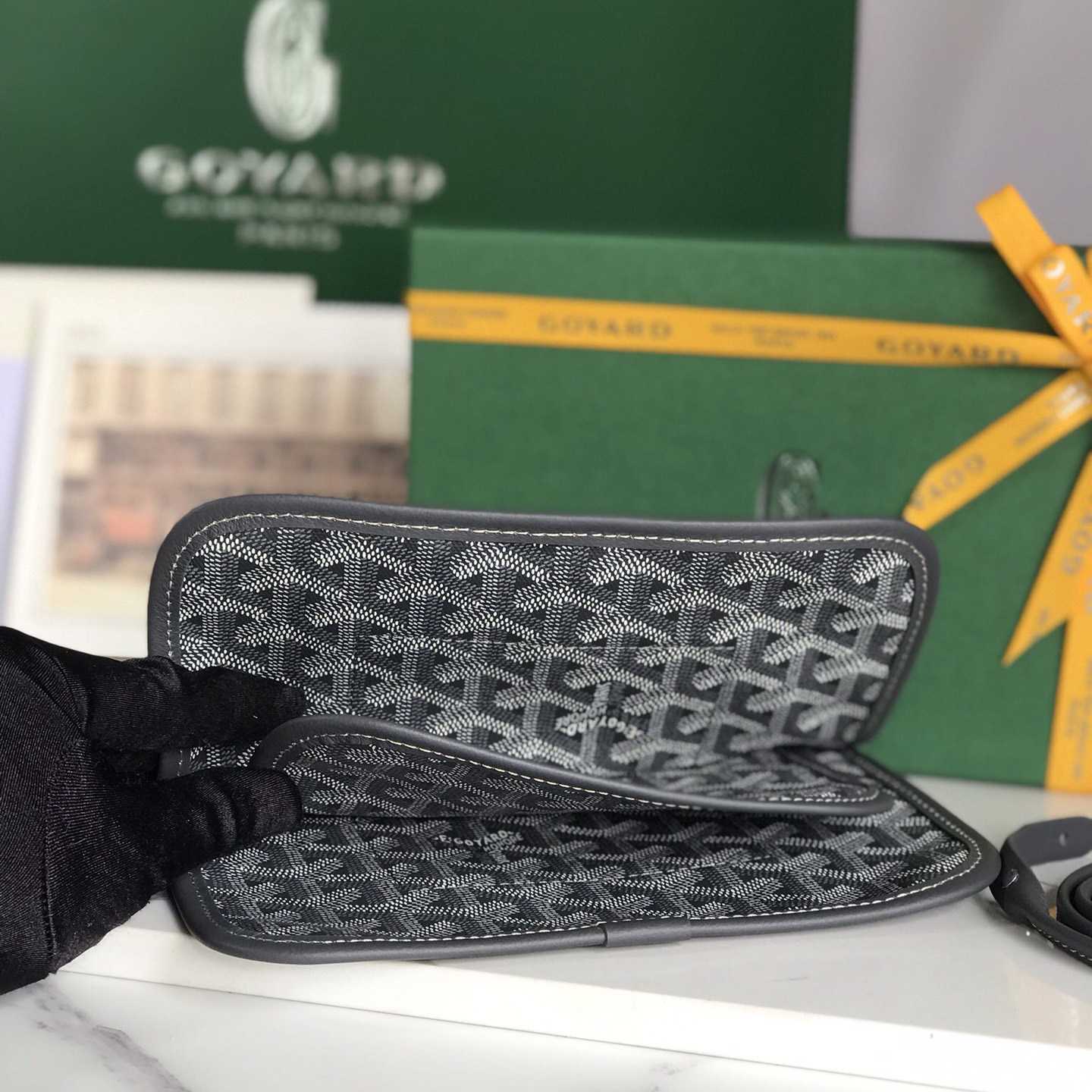 Goyard Plumet Pocket Wallet - everydesigner