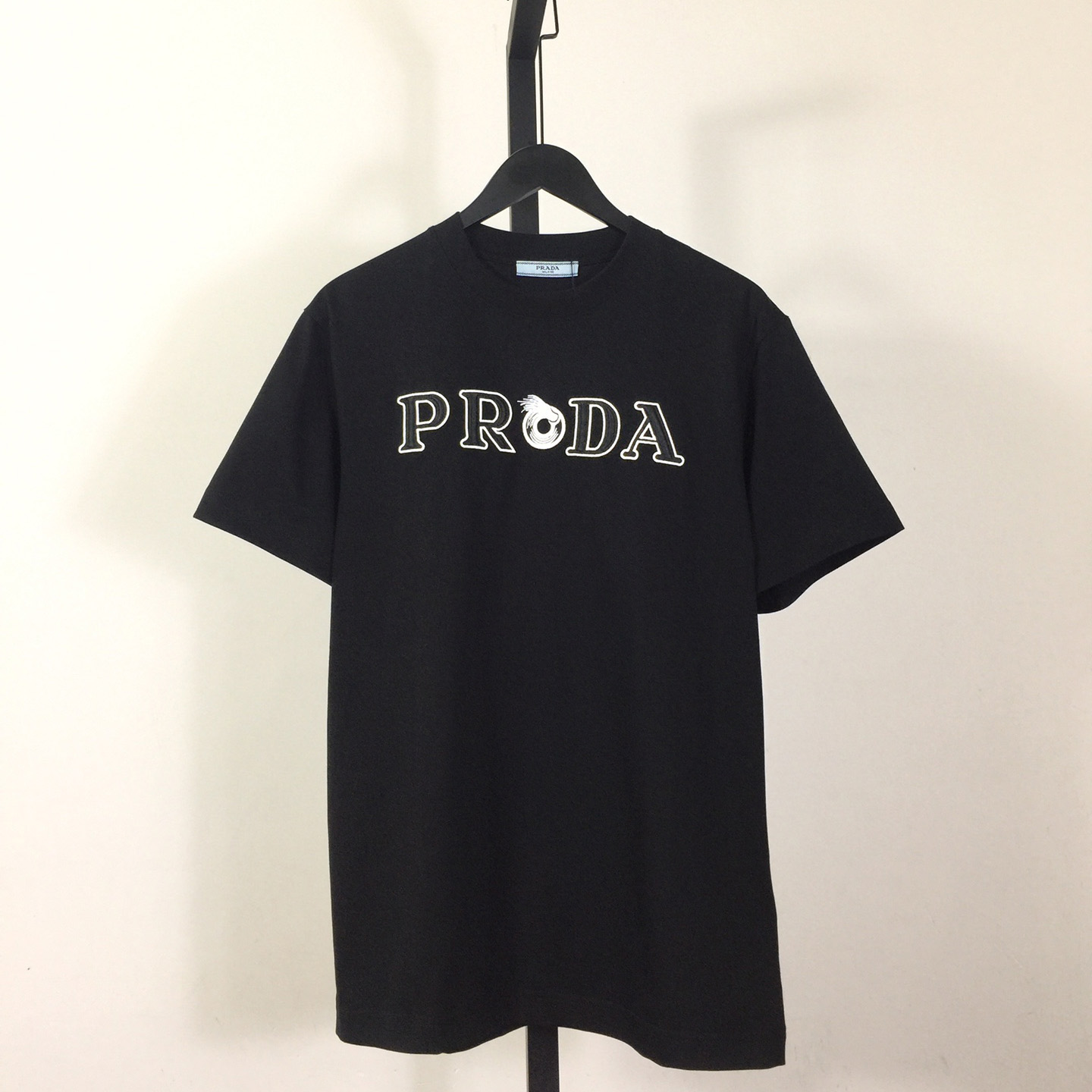 Prada Logo T-shirt - everydesigner