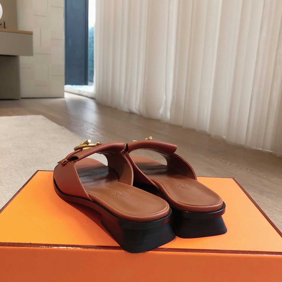 Hermes Isle Sandal - everydesigner