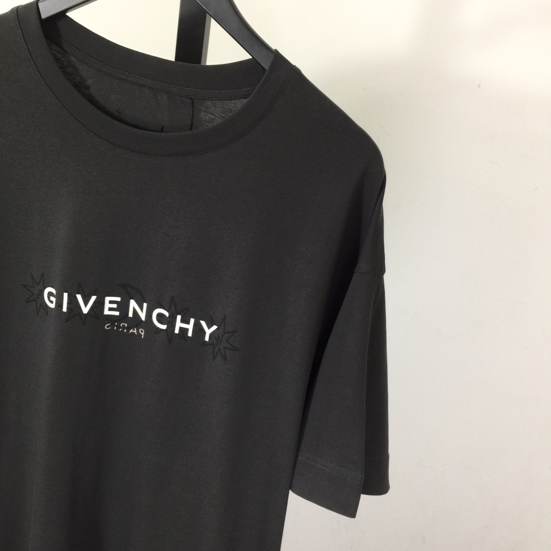 Givenchy Reverse T-shirt In Cotton With Tarot Print - everydesigner