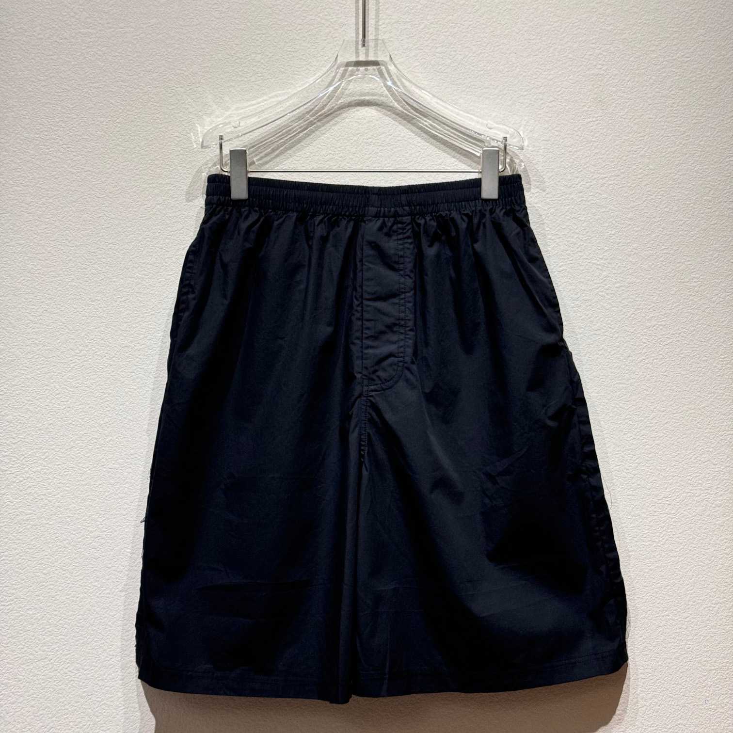 Balenciaga Shorts - everydesigner