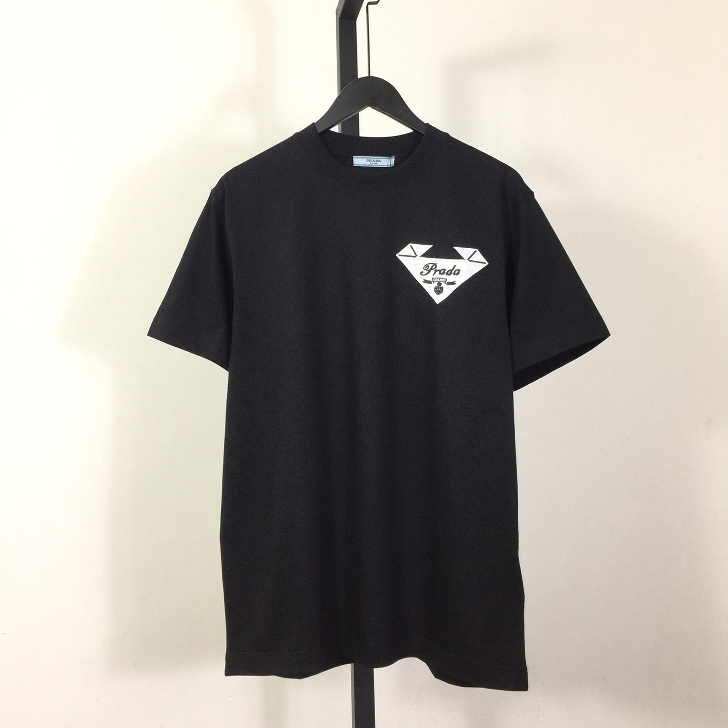 Prada Logo T-shirt - everydesigner