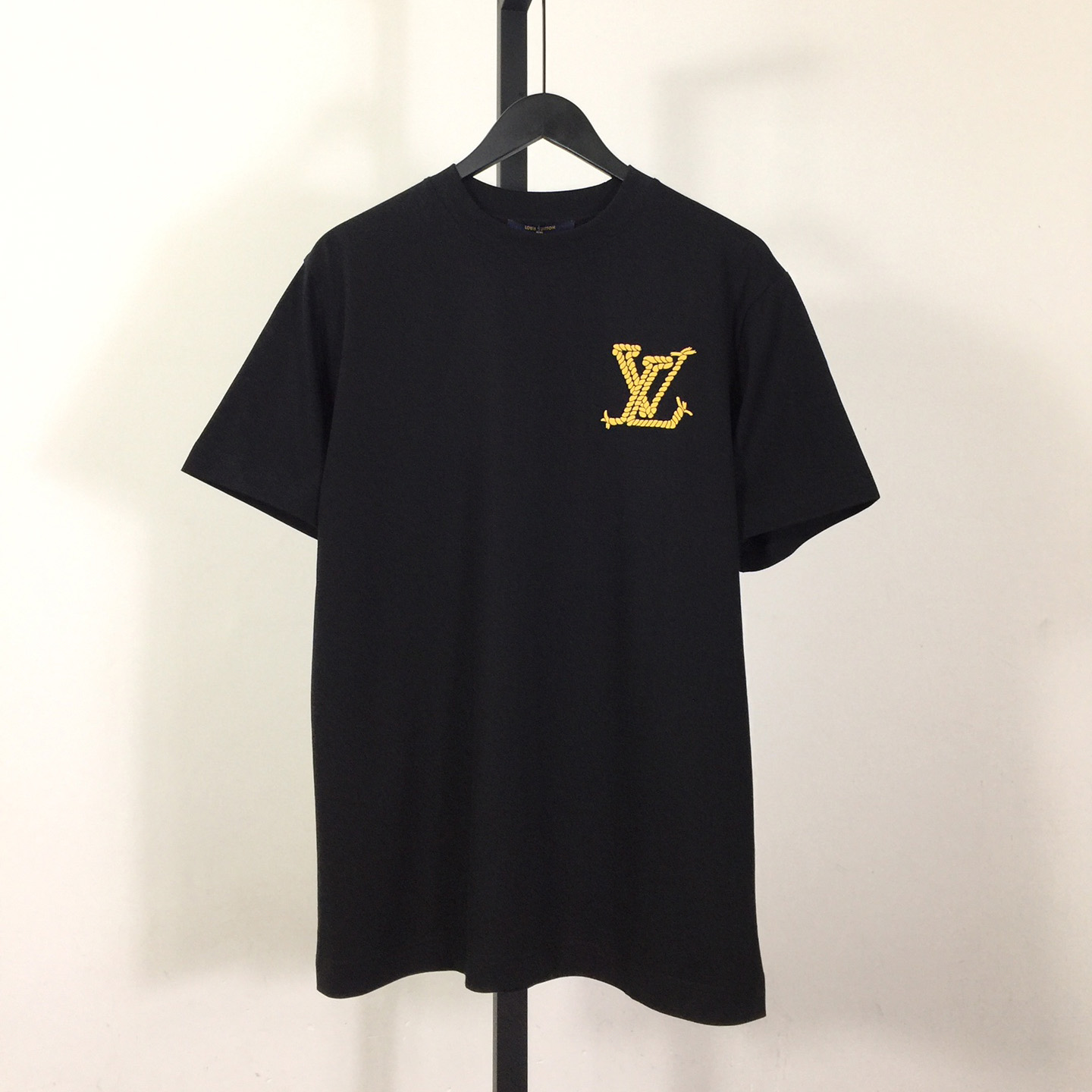 Louis Vuitton Short-Sleeved Cotton T-shirt - everydesigner