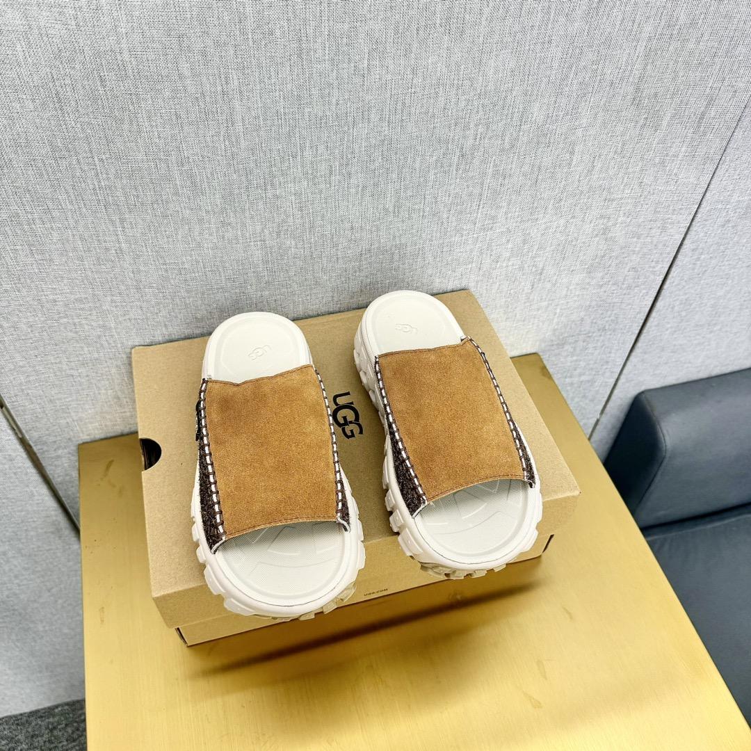 Ugg All Gender Venture Daze Slide - everydesigner