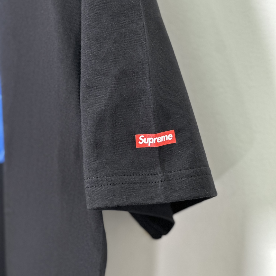 Supreme Tunnel Tee - everydesigner