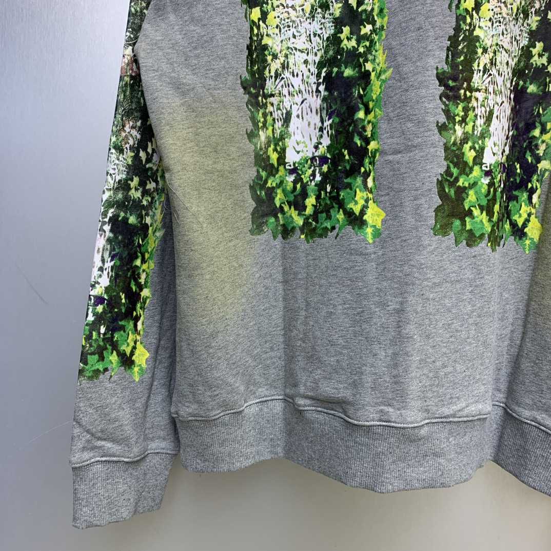 Who Decides War Green Garden Glass Hoodie - everydesigner