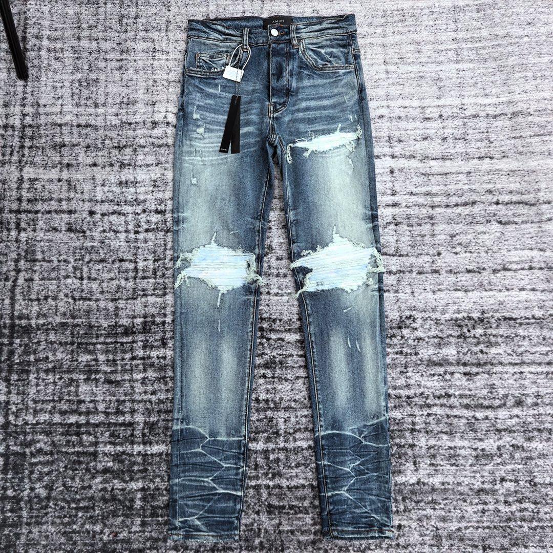 Amiri Slim Fit Jeans    672 - everydesigner