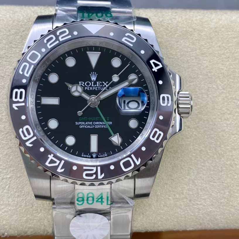 Rolex Oyster Perpetual 40mm Watch  - everydesigner