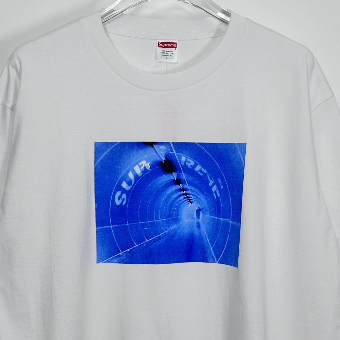 Supreme Tunnel Tee - everydesigner