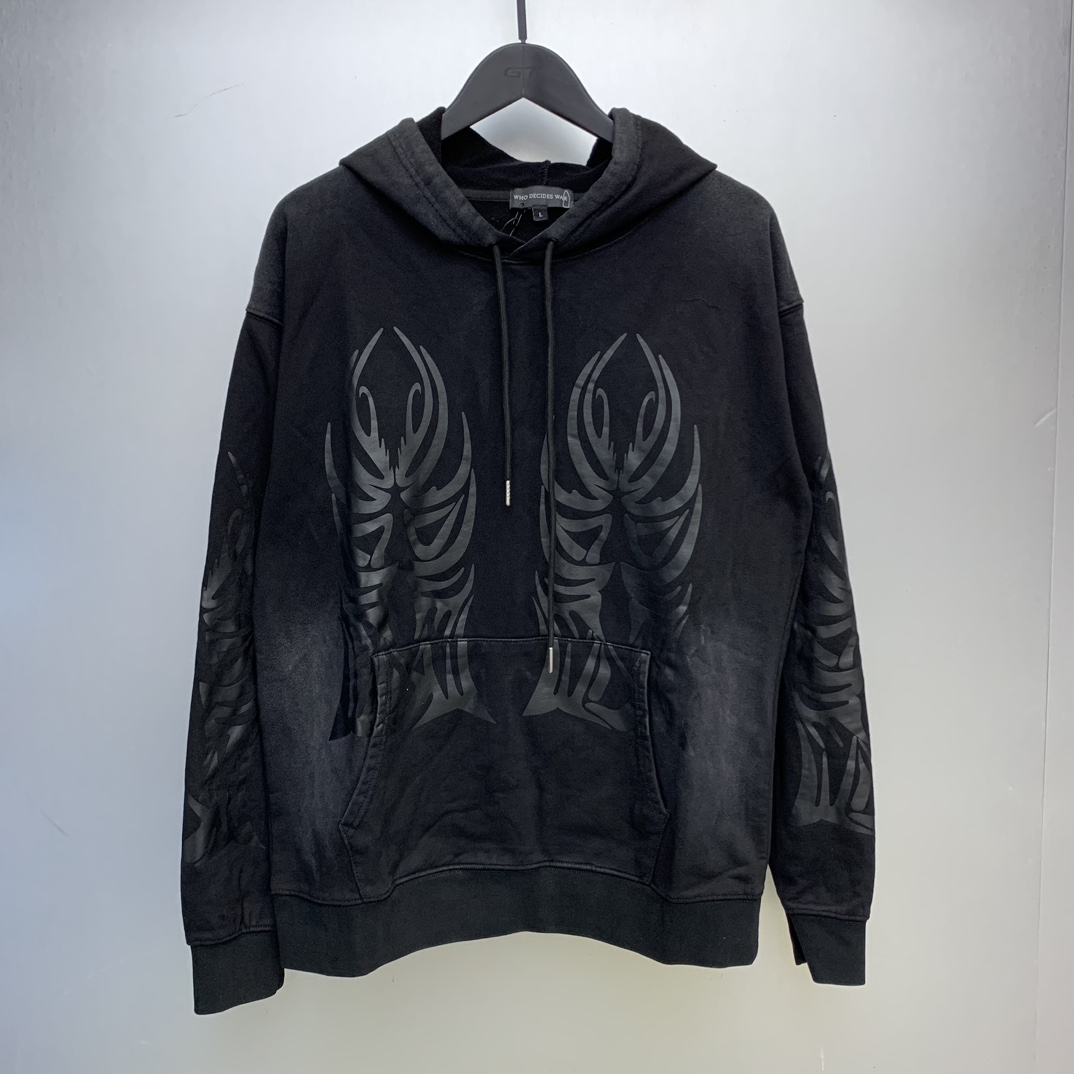 Who Decides War Black Winged Hoodie - everydesigner