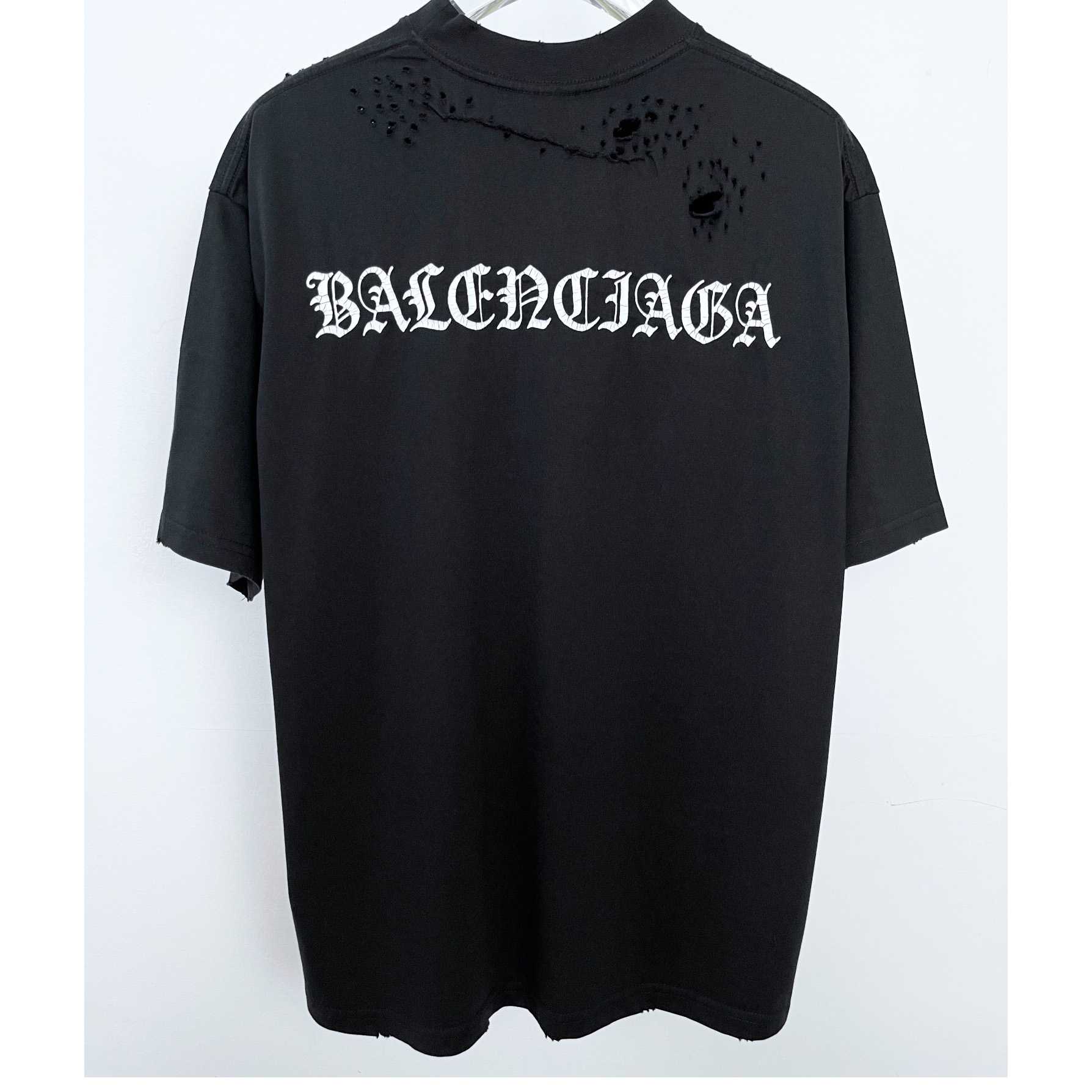 Balenciaga T-Shirt Oversized In Black - everydesigner