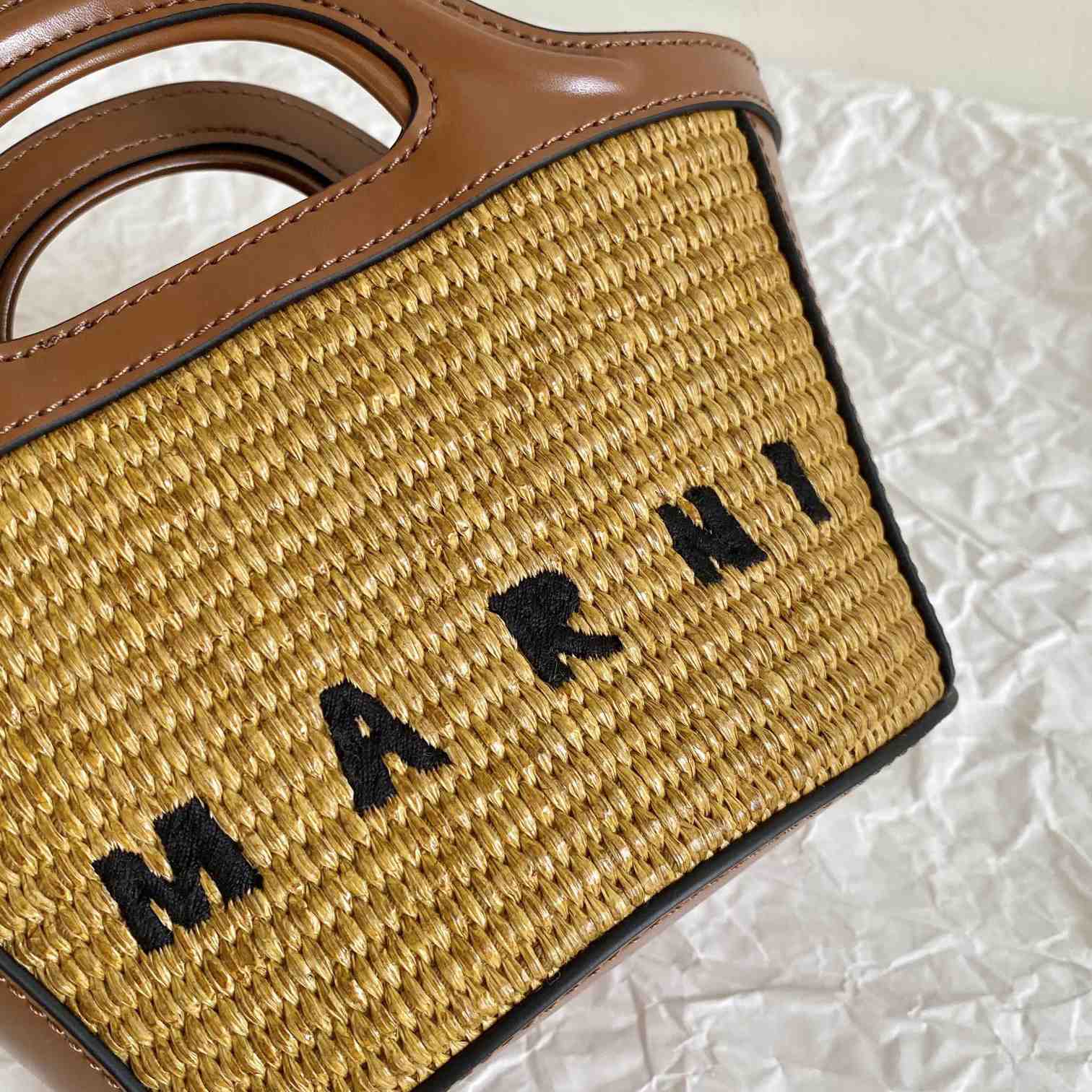 Marni Tropicalia Micro Bag In Brown Leather And Raffia-effect Fabric - everydesigner