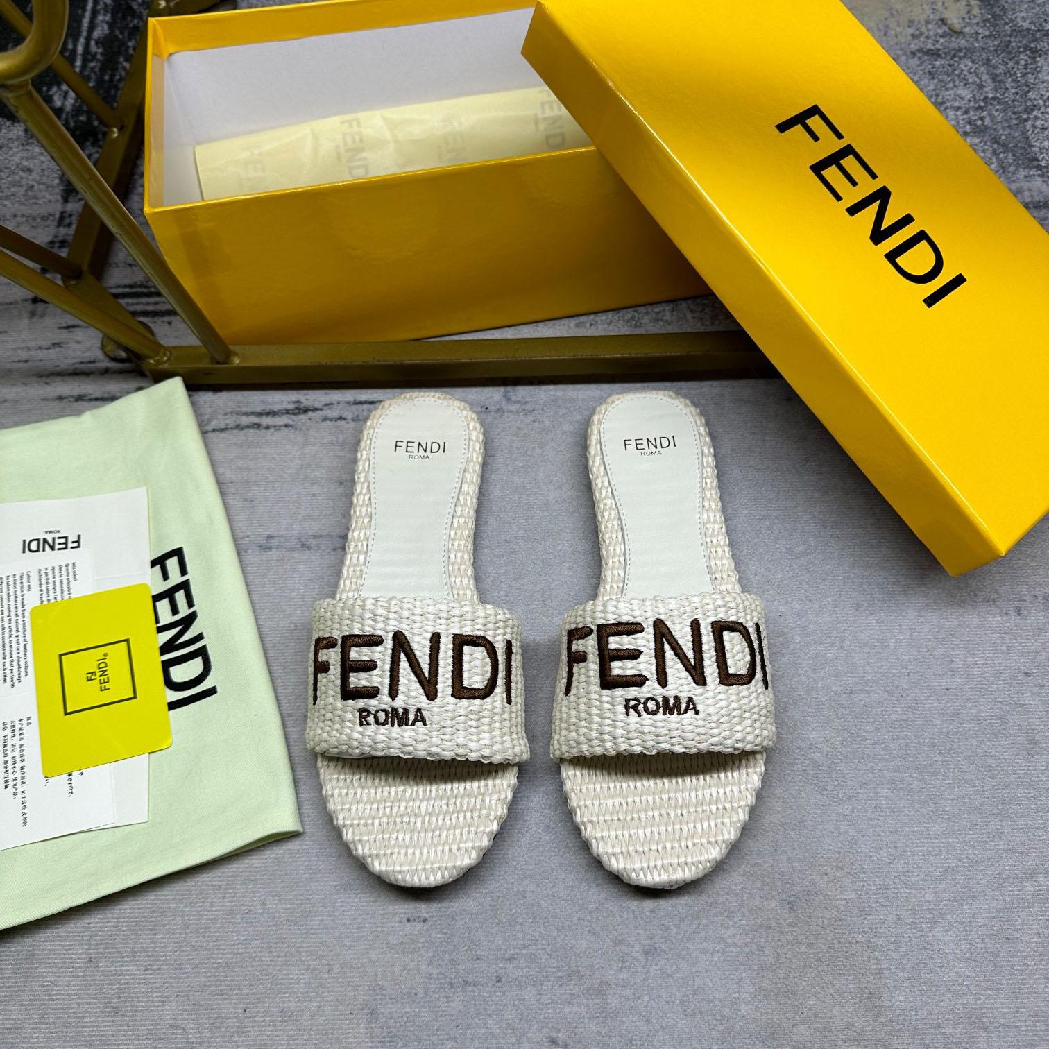 Fendi Signature Natural Raffia Slides - everydesigner