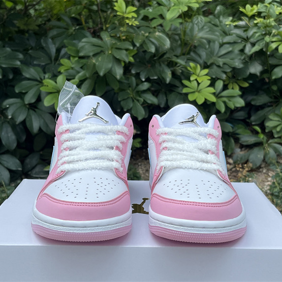 Jordan Air Jordan 1 LOW “White/Pink Foam/Glacier Blue  Sneaker    HM3706-141 - everydesigner