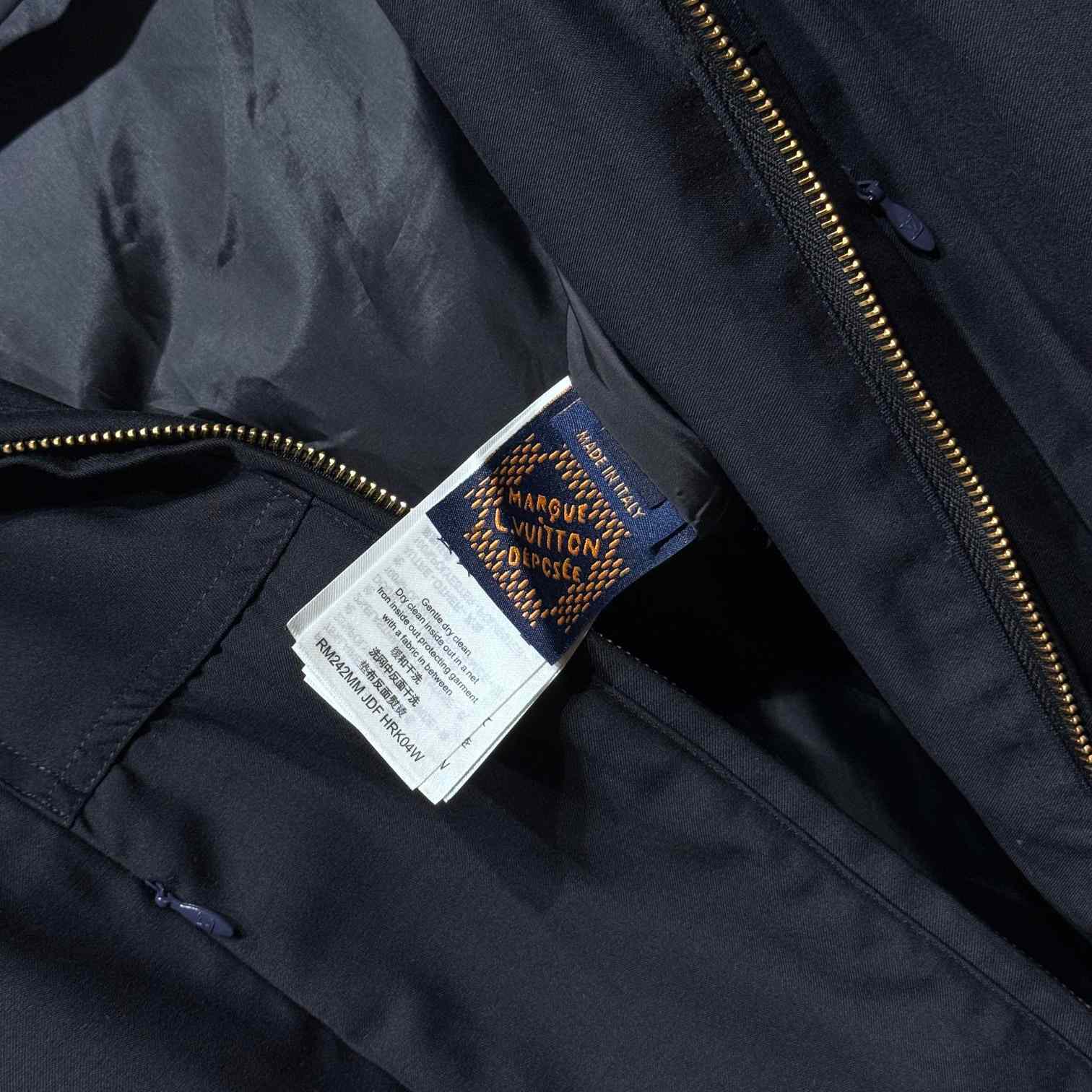 Louis Vuitton Technical Wool Parka   1AFRJ9 - everydesigner