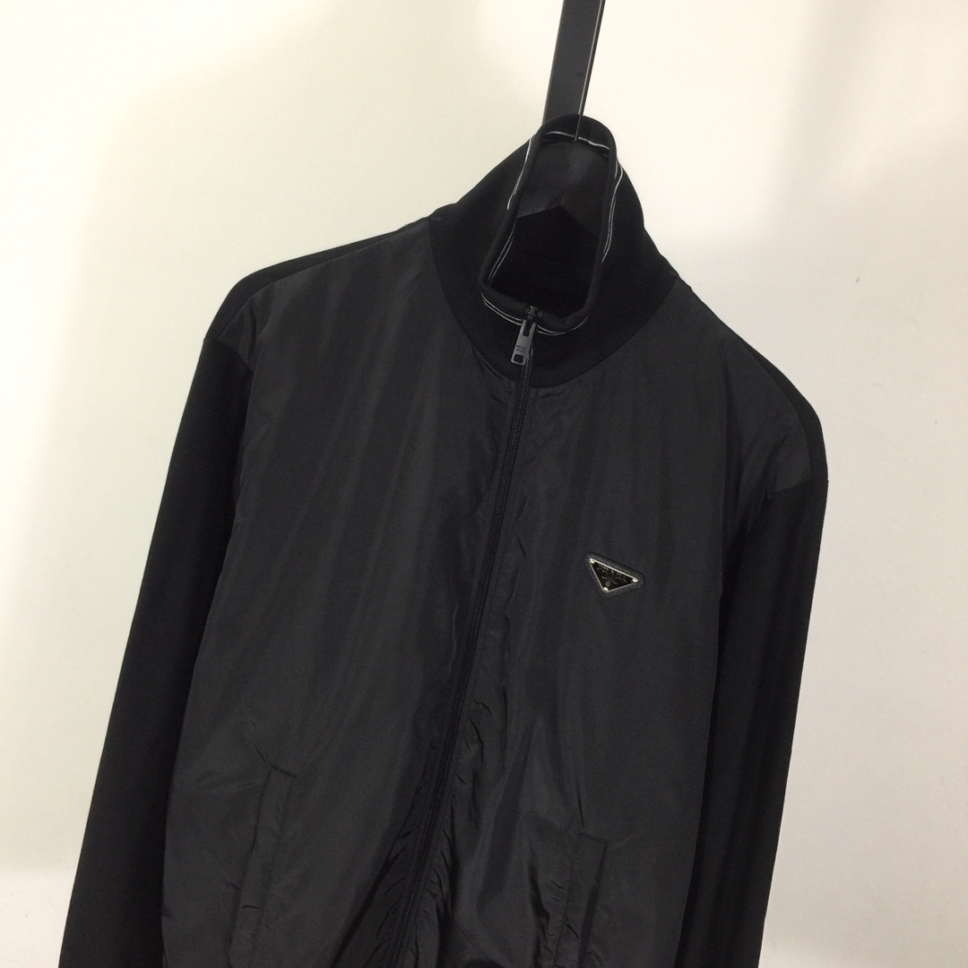 Prada Triangle-Logo Zipped Coat - everydesigner