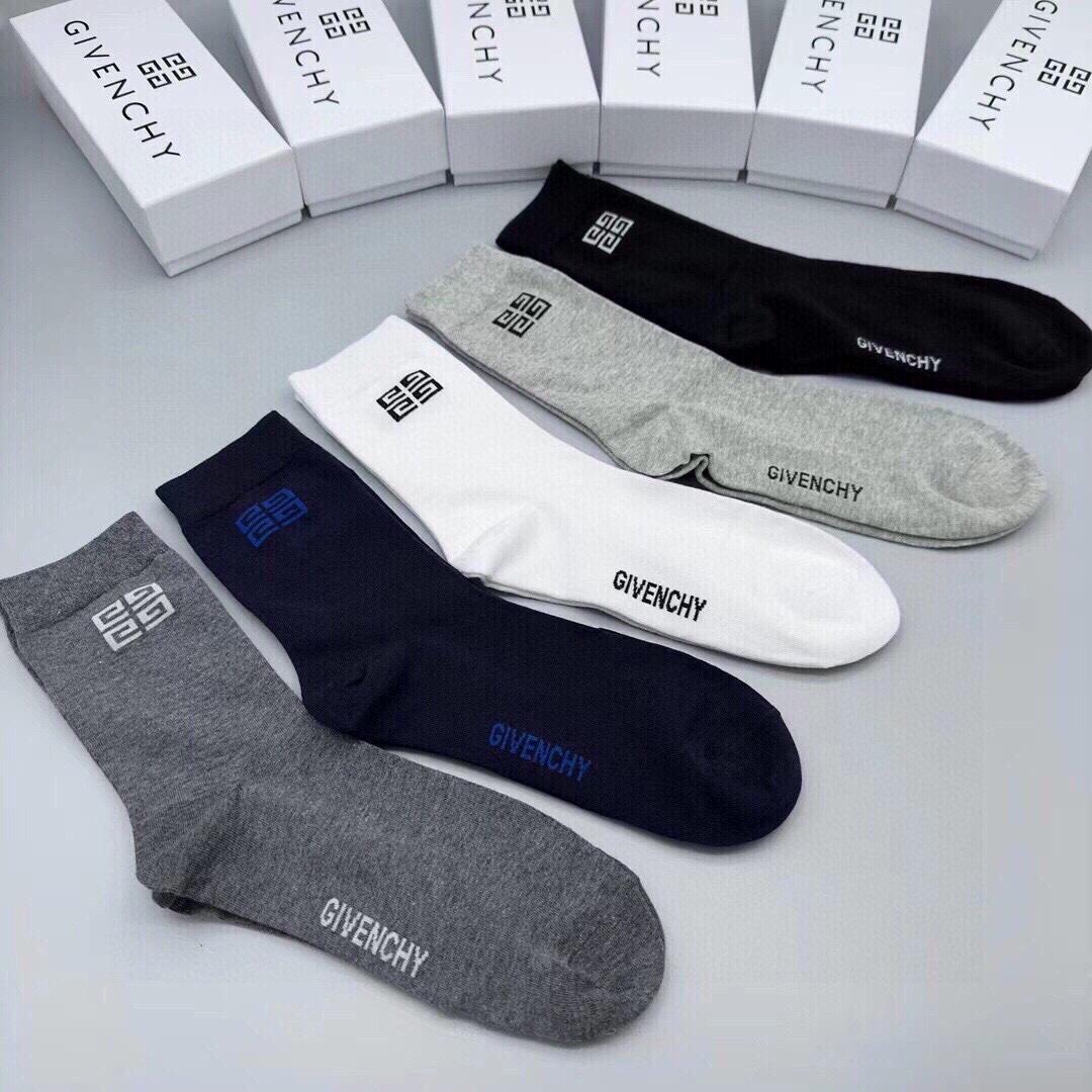 Givenchy Socks/Box - everydesigner