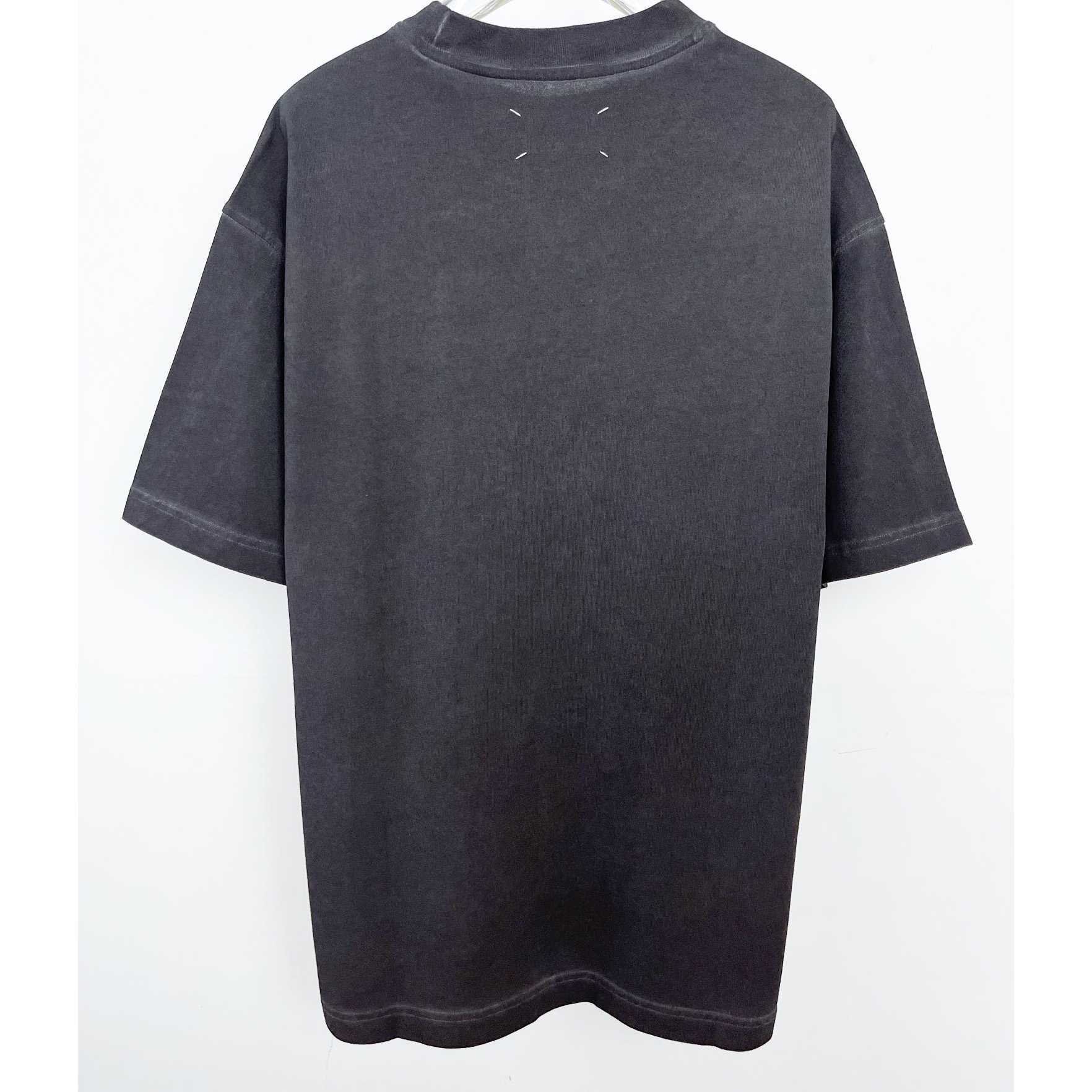 Maison Margiela Logo T-Shirt  - everydesigner