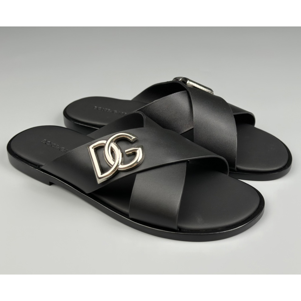 Dolce & Gabbana Logo-plaque Cross-over Leather Sandals - everydesigner