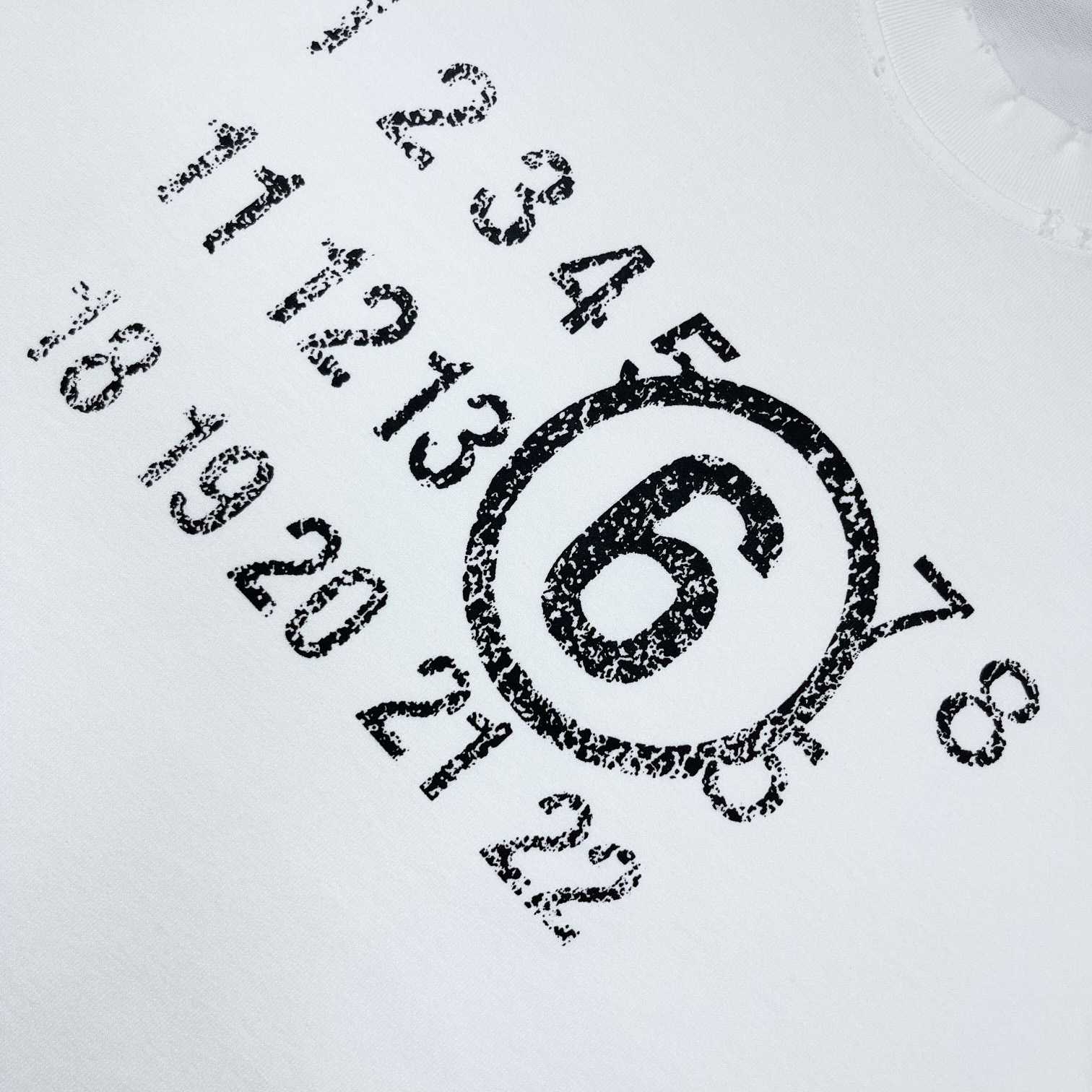 Maison Margiela Logo T-Shirt  - everydesigner