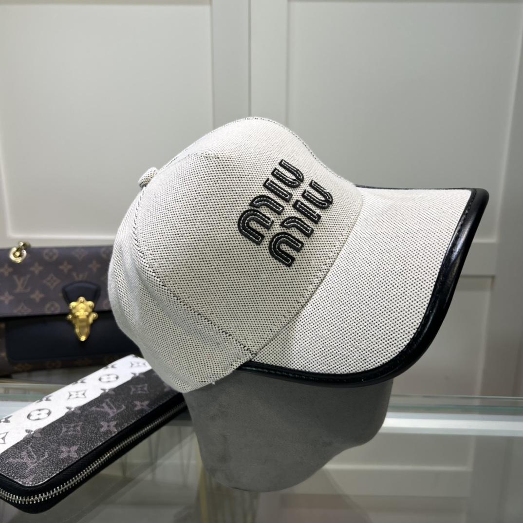 Miu Miu Baseball Cap - everydesigner