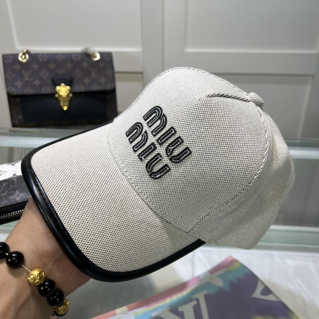 Miu Miu Baseball Cap - everydesigner