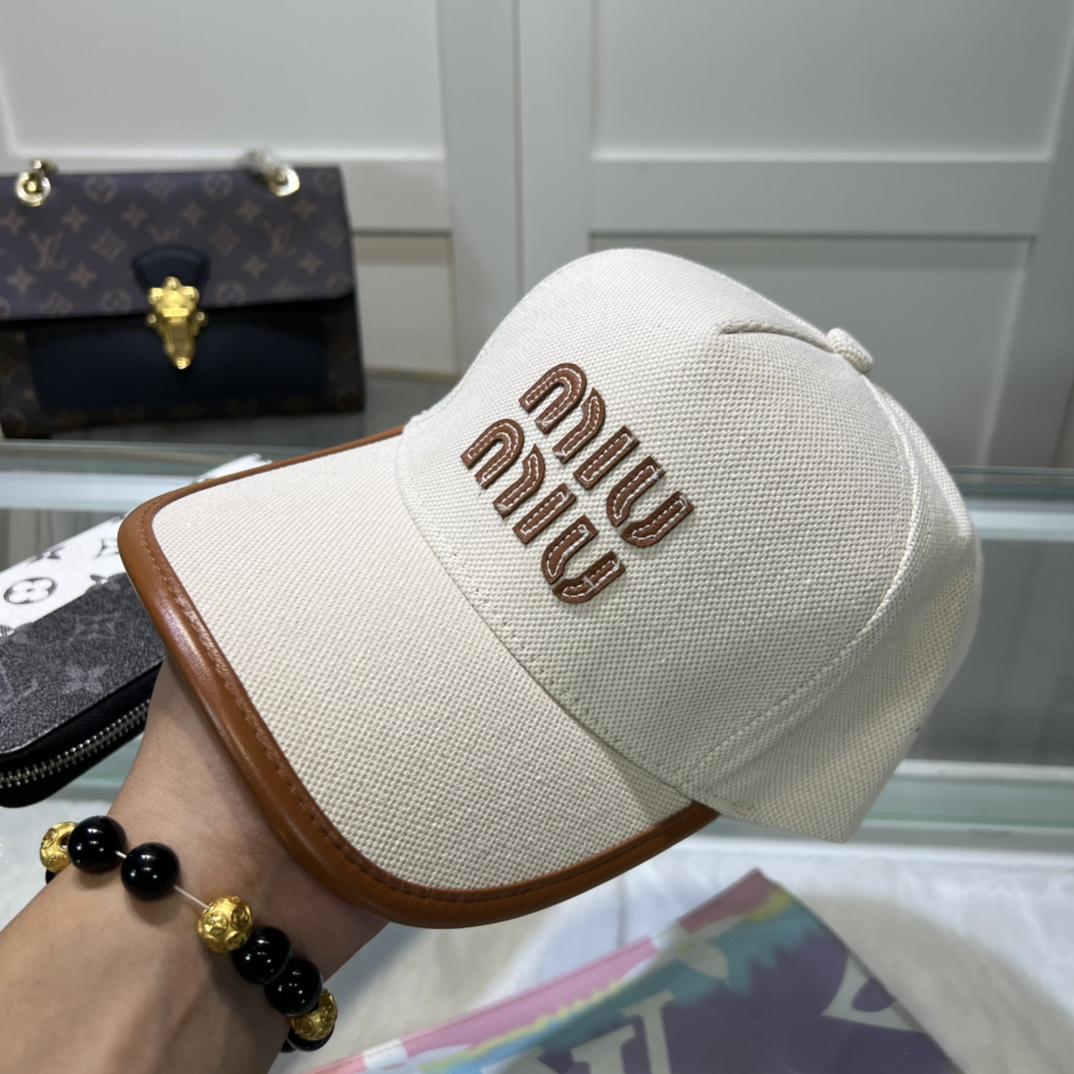 Miu Miu Baseball Cap - everydesigner