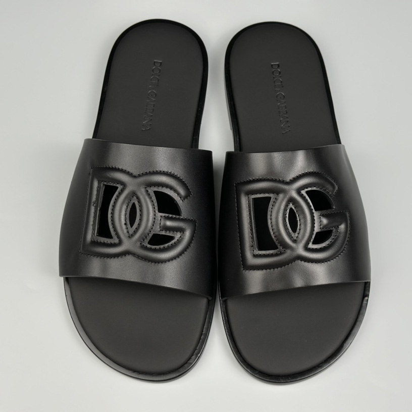 Dolce & Gabbana Calfskin sliders - everydesigner