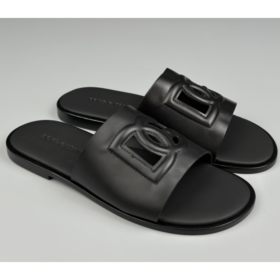 Dolce & Gabbana Calfskin sliders - everydesigner