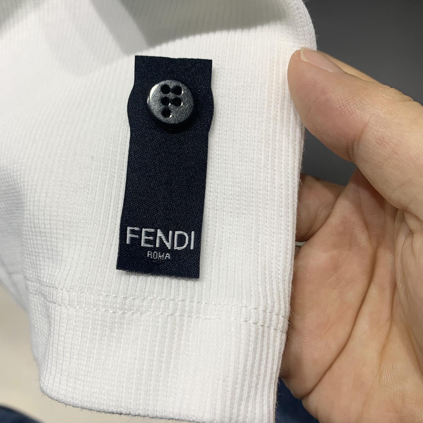 Fendi White Ff Logo Plaque Tank Top - everydesigner