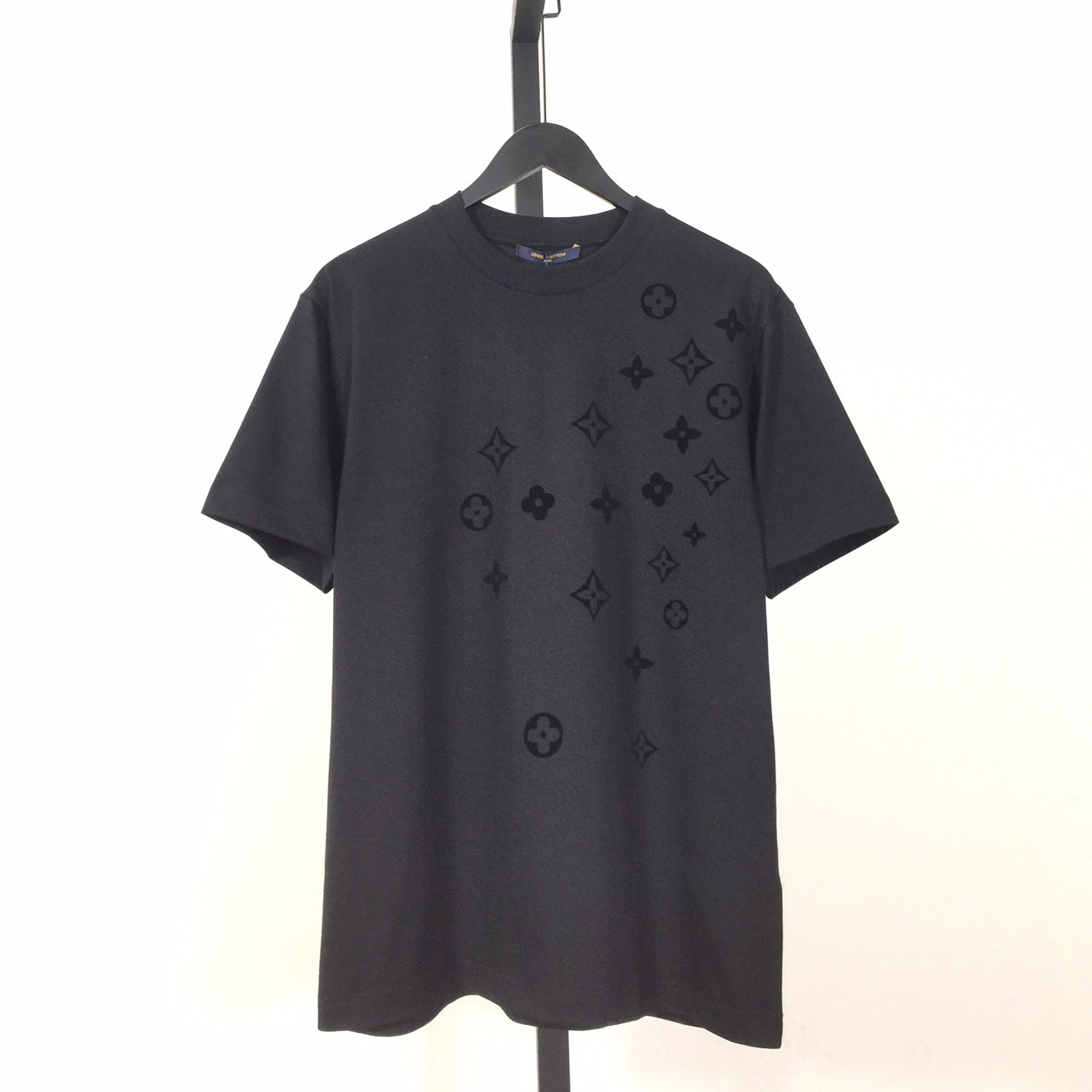 Louis Vuitton Monogram Cotton T-shirt - everydesigner