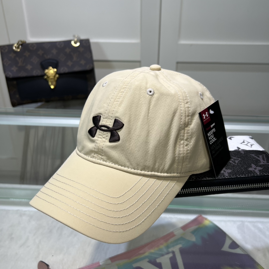 Under Armour Cap - everydesigner