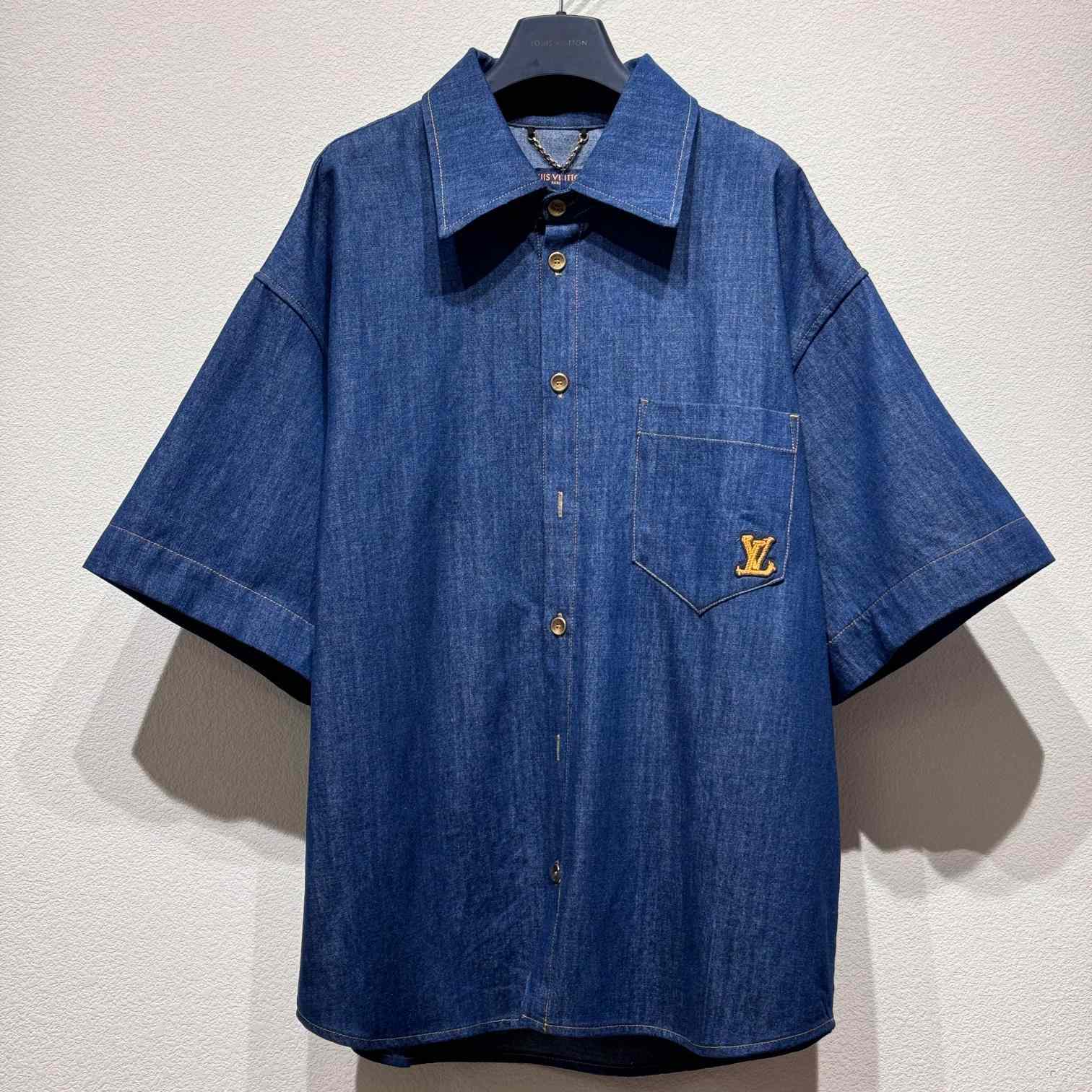 Louis Vuitton Short-Sleeved Cotton Chambray Shirt   1AFXLF - everydesigner