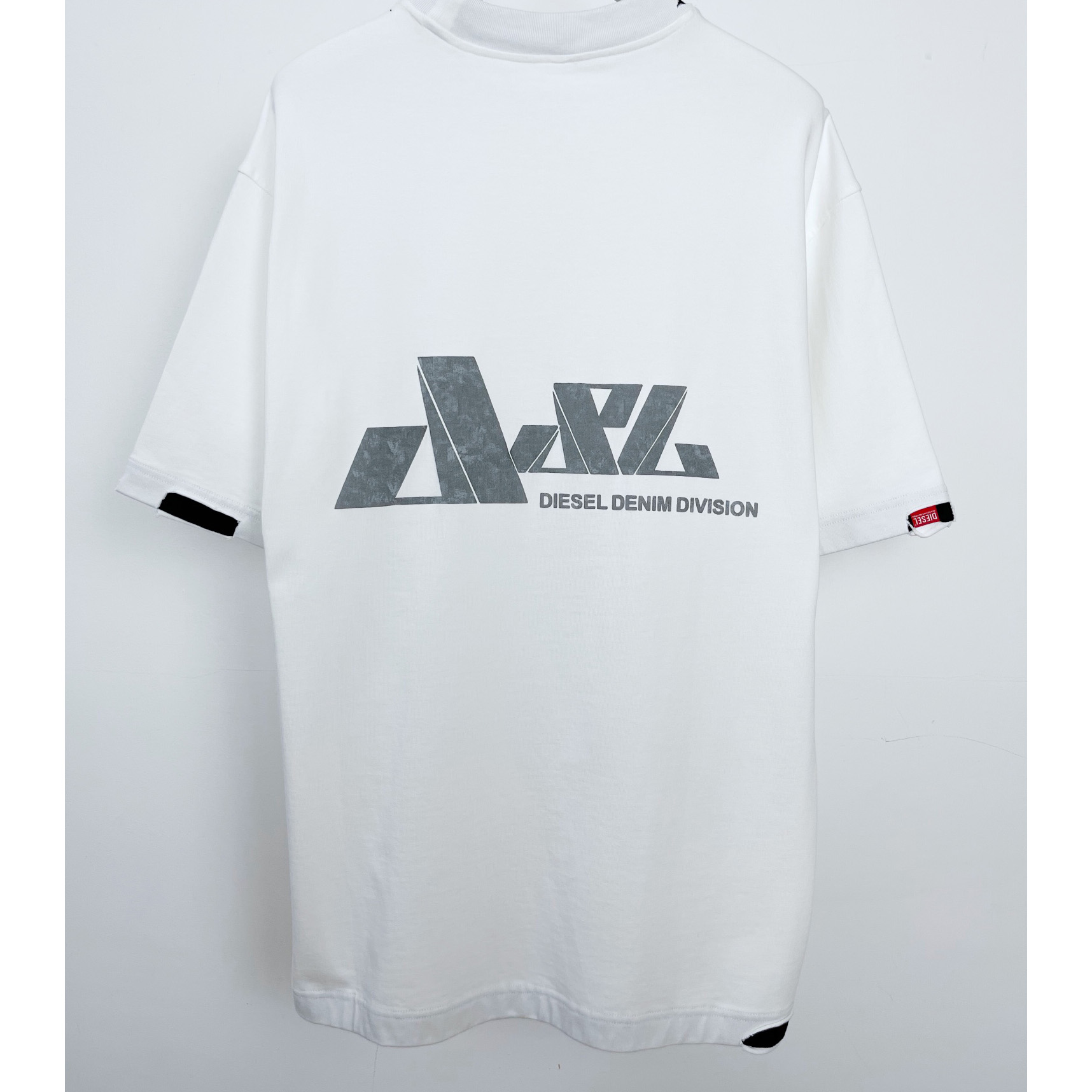 Diesel Cotton T-shirt - everydesigner
