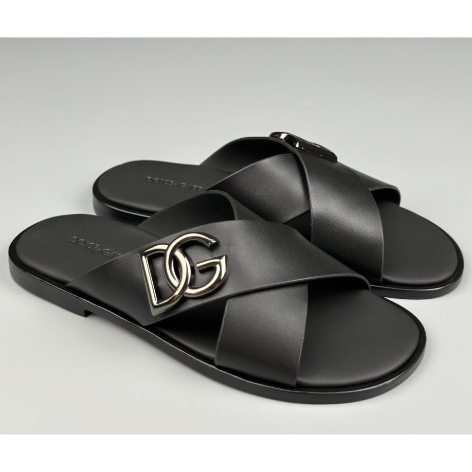 Dolce & Gabbana Logo-plaque Cross-over Leather Sandals - everydesigner