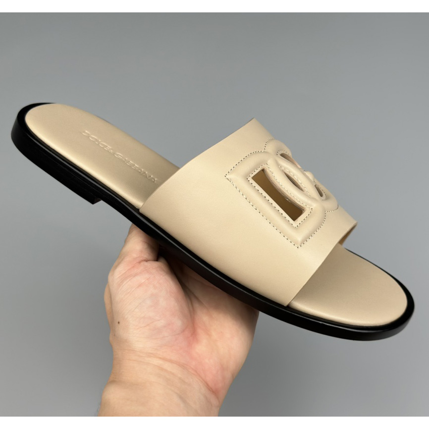 Dolce & Gabbana Calfskin sliders - everydesigner