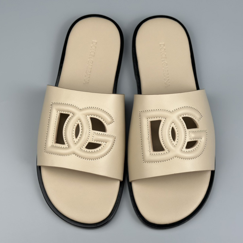 Dolce & Gabbana Calfskin sliders - everydesigner