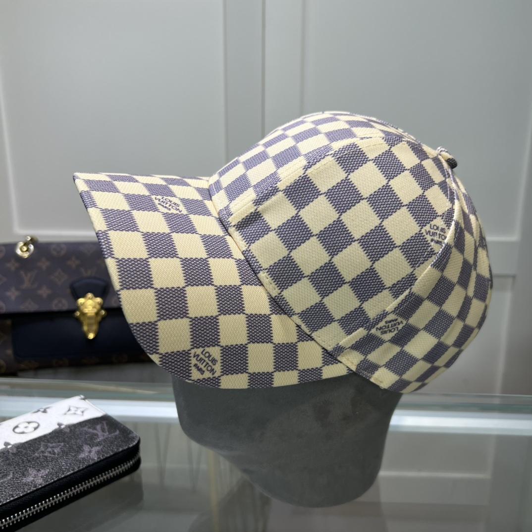 Louis Vuitton Cap - everydesigner