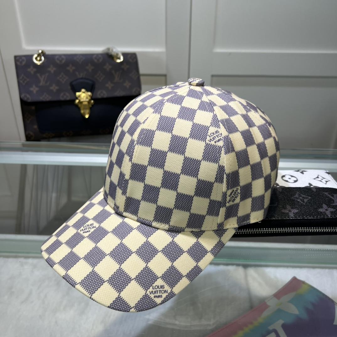 Louis Vuitton Cap - everydesigner