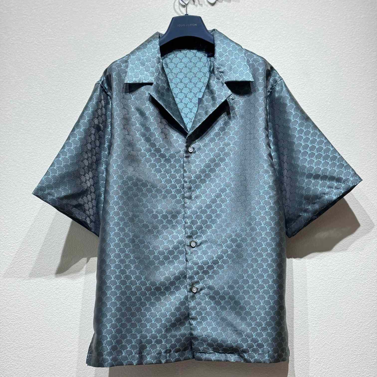 Louis Vuitton Short-Sleeved Jacquard Silk-Blend Shirt   1AFRMD - everydesigner