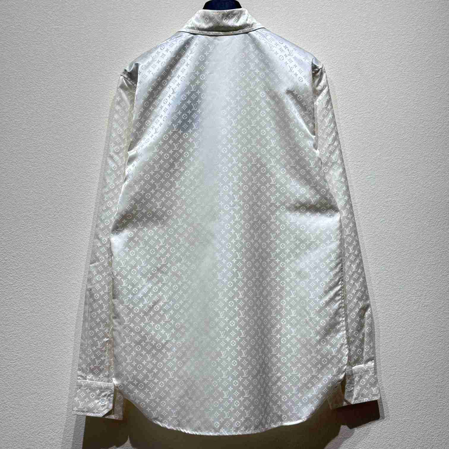 Louis Vuitton Monogram Long-Sleeved Silk Shirt   1AFJUD - everydesigner