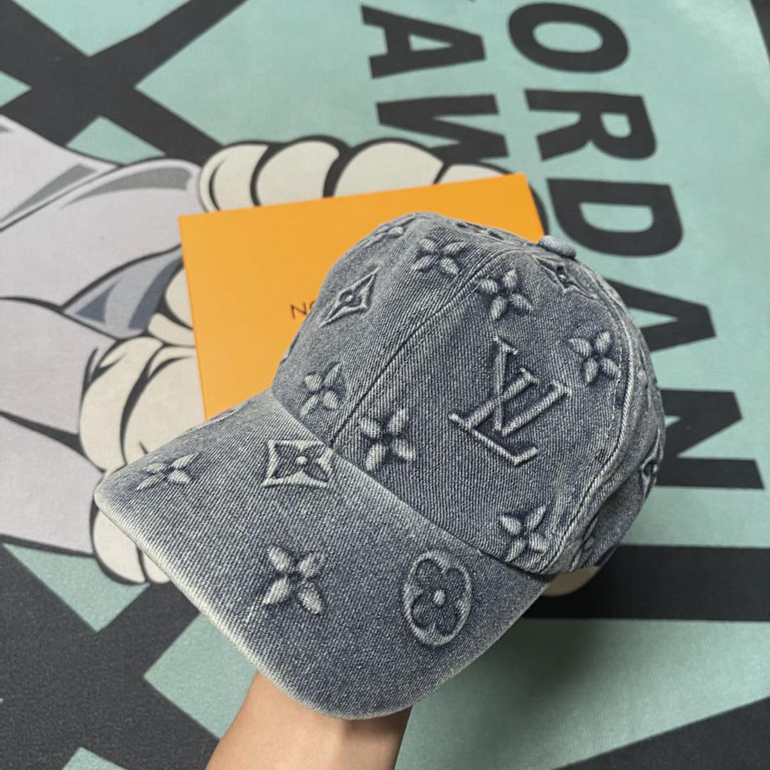 Louis Vuitton Monogram Washed Denim Cap - everydesigner