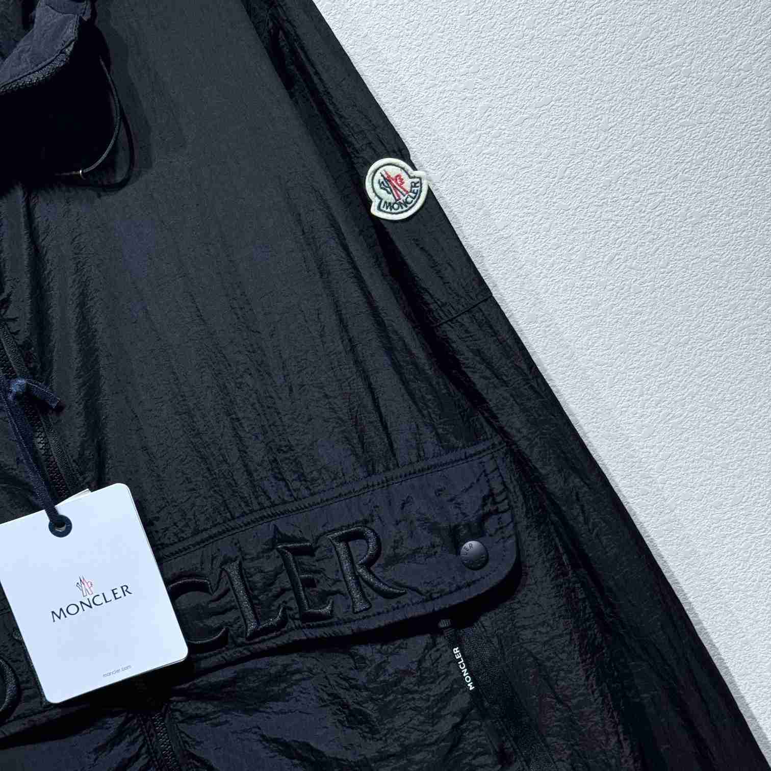 Moncler Joly Hooded Jacket - everydesigner