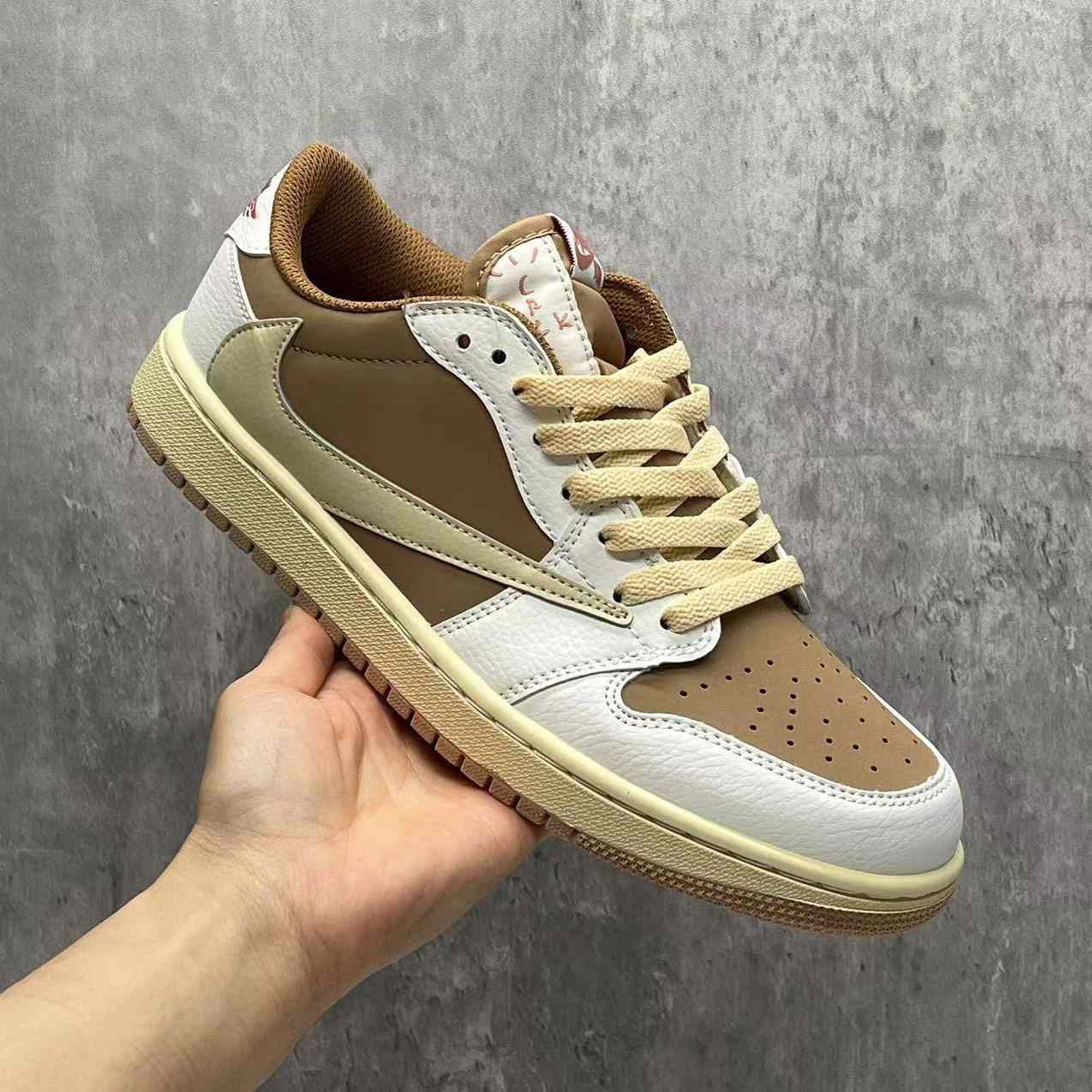 Travis Scott X Jordan 1 Low OG Sneaker   DM7866-106 - everydesigner