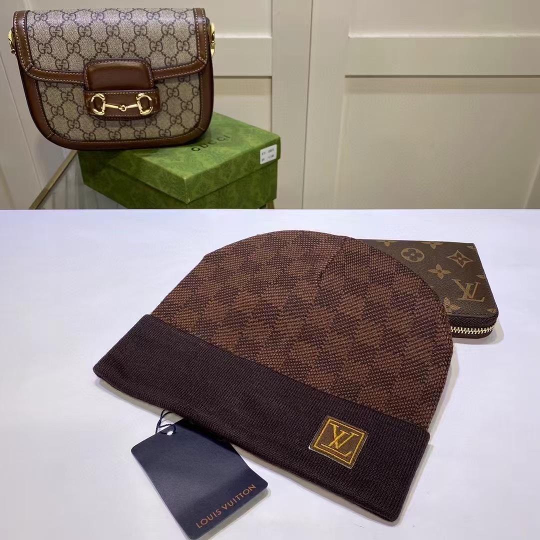 Louis Vuitton Beanie     - everydesigner