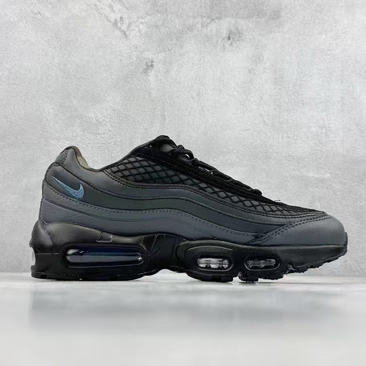 Nike Air Max 95 Sneaker   FB2709 002 - everydesigner