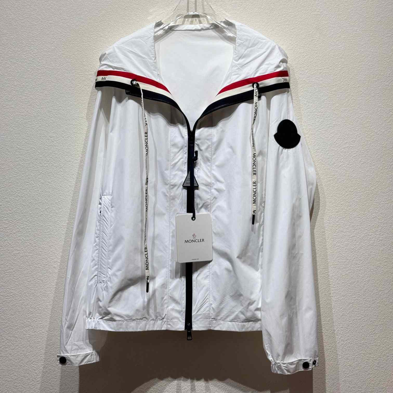 Moncler Windbreaker Type Hoodie Jacket - everydesigner